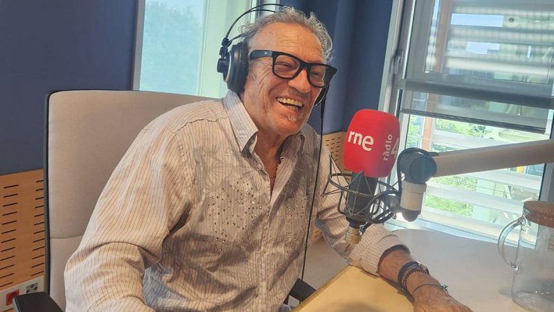 Lorenzo Santamaría publica '80 aniversario' - Las mañanas de RNE | Escuchar