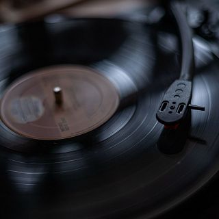 HIP HOP MENÚ. Glorious