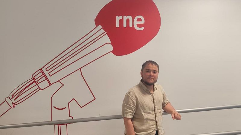 El Ojo Crítico - Ian de la Rosa estrena 'Iván & Hadoum' tras triunfar en Berlín - Escuchar ahora
