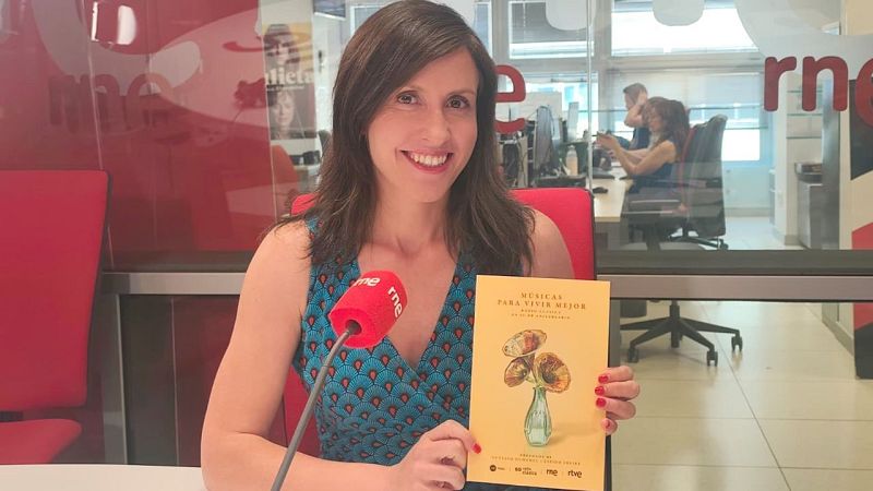 El Ojo Crítico -  Eva Sandoval: la música puede ayudarnos a vivir mejor - Escuchar ahora