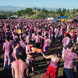 La Batalla del Vino de Haro, una fiesta para empaparse
