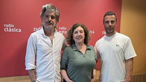 Aina Clotet, Carles Garriga, Carles Francino i Bajo el mismo sol