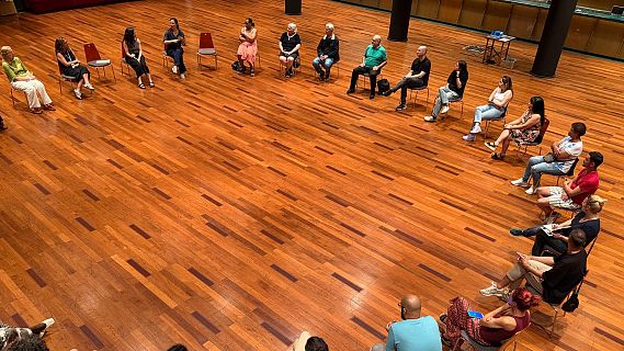 El Liceu i l?ICS impulsen un projecte art�stic per millorar la salut emocional