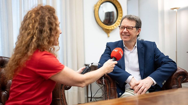 Más cerca - Michel Sadelain ha revolucionado el tratamiento del cáncer - Escuchar ahora
