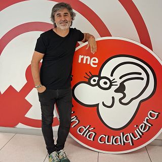 Pedro Simón: "Mi gran empeño después de Los siguientes era escribir una novela muy luminosa"