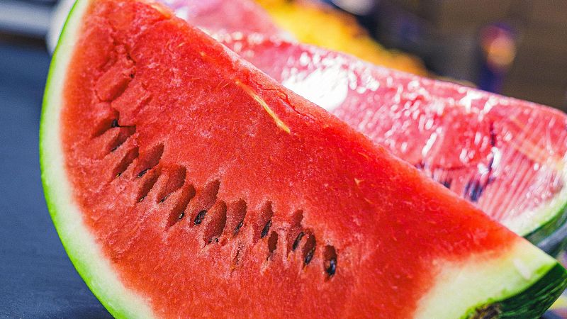 El mat� de R�dio 4 - Doctora Montse Folch: aliments que baixen la temperatura corporal, ideals per l'onada de calor - El mat� de R�dio 4 | Escoltar