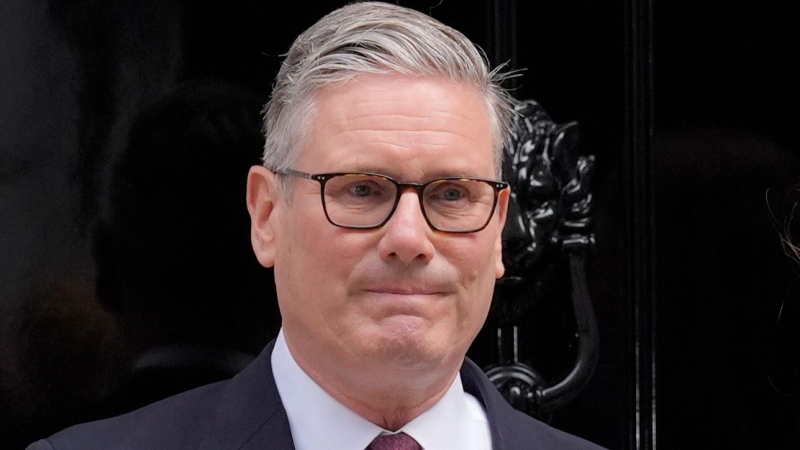 La condemna a Ábalos i la dimissió de Keir Starmer - De nit | Escoltar