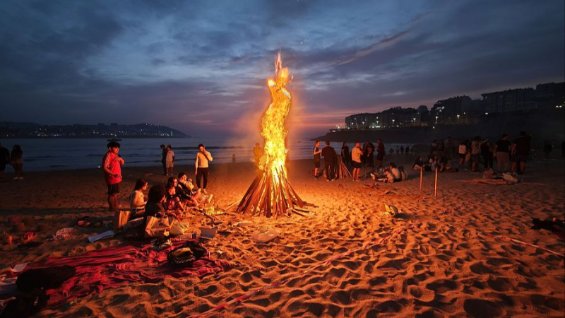 El mat� de R�dio 4 - Arriba la Revetlla de Sant Joan amb les temperatures m�s extremes dels �ltims 23 anys - El mat� de R�dio 4 | Escoltar