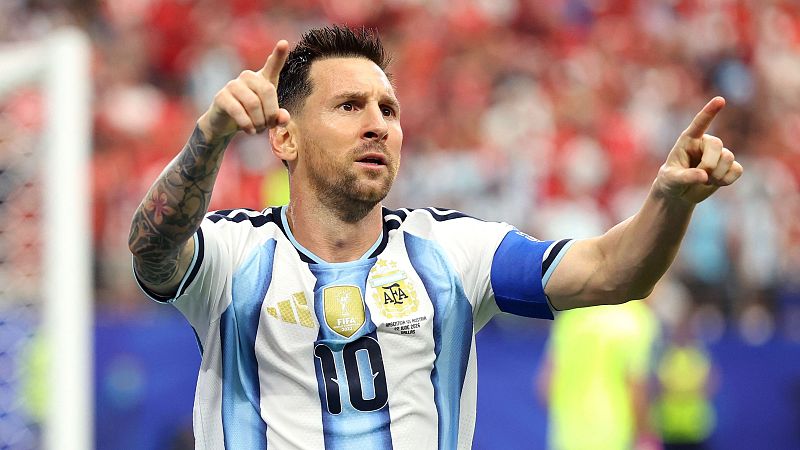Bon dia i bona sort - Les odioses comparacions entre Cristiano Ronaldo i Messi durant el Mundial - Bon dia i bona sort | Escoltar
