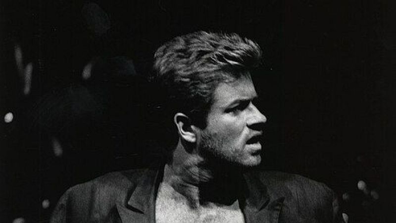 Tal día como hoy - George Michael - 25/06/26 - Escuchar ahora