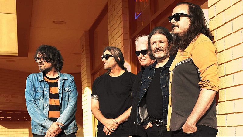 El sótano - Datura 4, The Stems, EZEZEZ, Nine Pound Hammer, Jesse Welles,… - 24/06/26 - El sótano | Escuchar