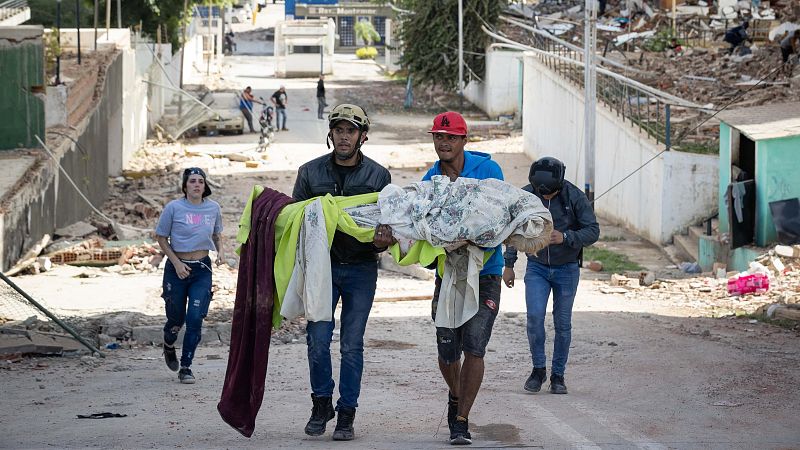Cinco Continentes - Un doble terremoto sacude el norte de Venezuela - Escuchar ahora