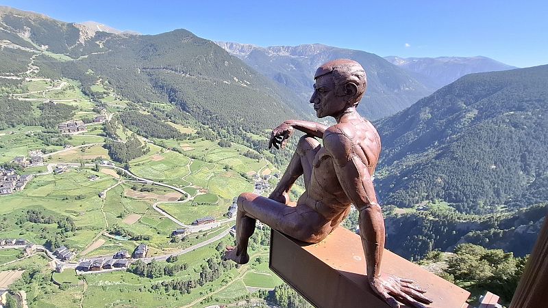 10.000 Lugares para viajar con Ángela Gonzalo - Del Roc del Quer al valle de Incles, una ruta entre las montañas de Canillo - 28/06/26 - Escuchar ahora