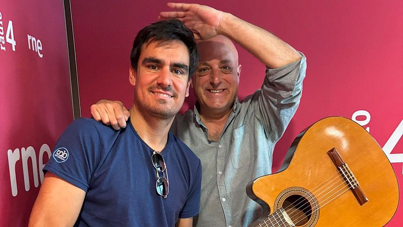 El mat� de R�dio 4 - Lo Pau de Ponts versiona 'La Bella Lola' parlant de la calor! - El mat� de R�dio 4 | Escoltar