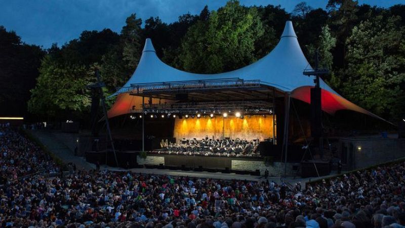Una tarde en la �pera - Fin de temporada, desde Berl�n - 27/06/26 - Una tarde en la �pera | Escuchar