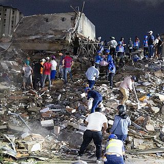 Continúan los rescates en Venezuela