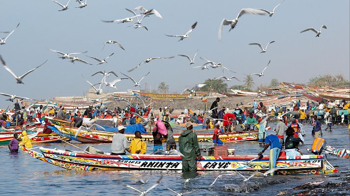 Gas 'offshore' amenaza pesca artesanal en África occidental - Españoles en la mar | Escuchar