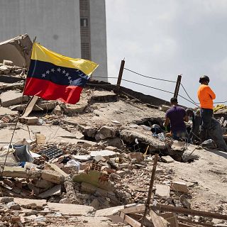 La ONU amplía la ventana para hallar supervivientes: "Seguirán hasta mañana"