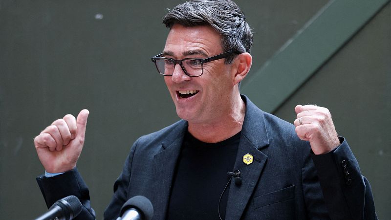 Cinco Continentes - Burnham apuesta por la descentralización en su relevo a Starmer - Escuchar ahora