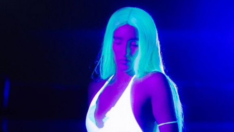 Judeline enseña su nueva canción 'BESITO' - nanana | Escuchar