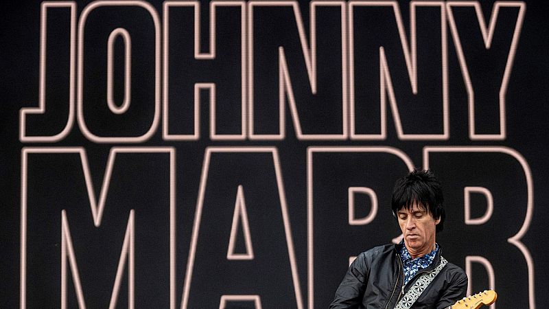33 Revoluciones por domingo - Johnny Marr, Faith No More, Mojave 3, Local Drags, Chris Stamey y The Fall  - 05/07/26 - Escuchar ahora