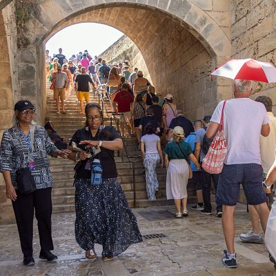 Turismo sostenible como alternativa a la gentrificación - Europa abierta | Escuchar