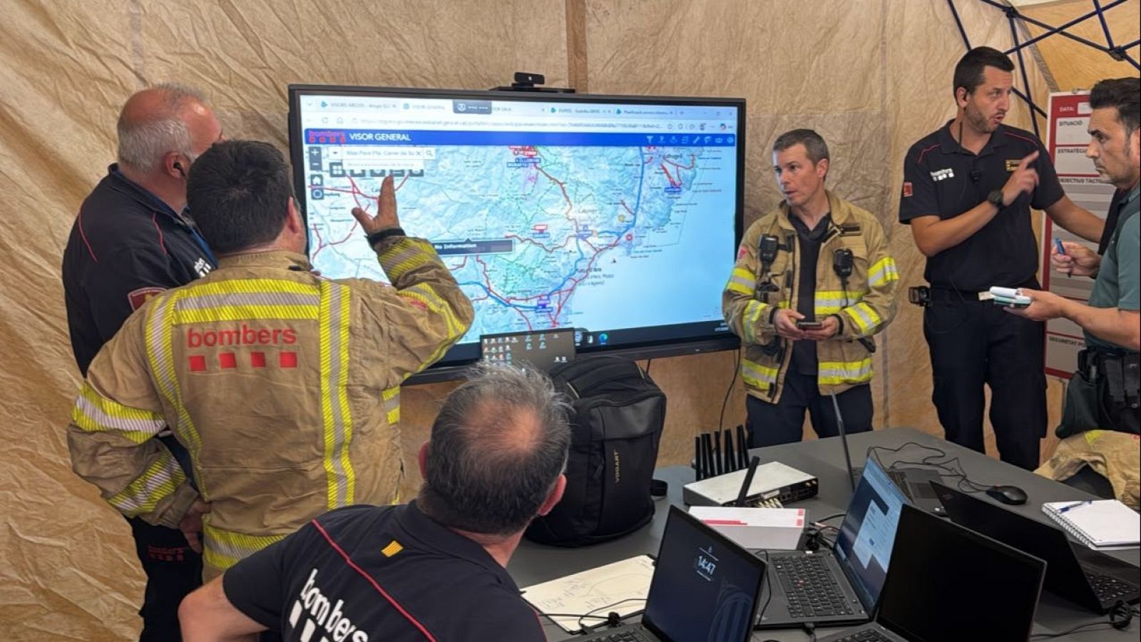Foc descontrolat a la Bisbal amb més de 750 hectàrees cremades | Escuchar