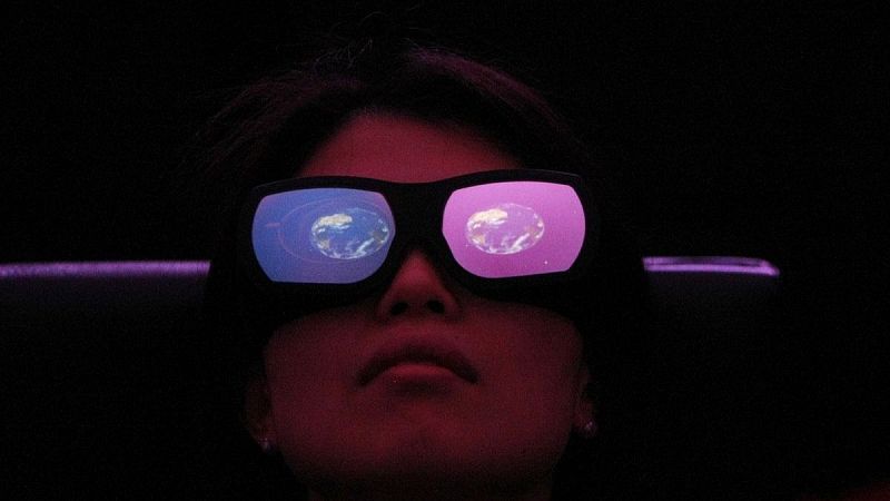 Efectve: Pel�l�cules en 3D a la televisi� - S�n 4 dies | Escuchar