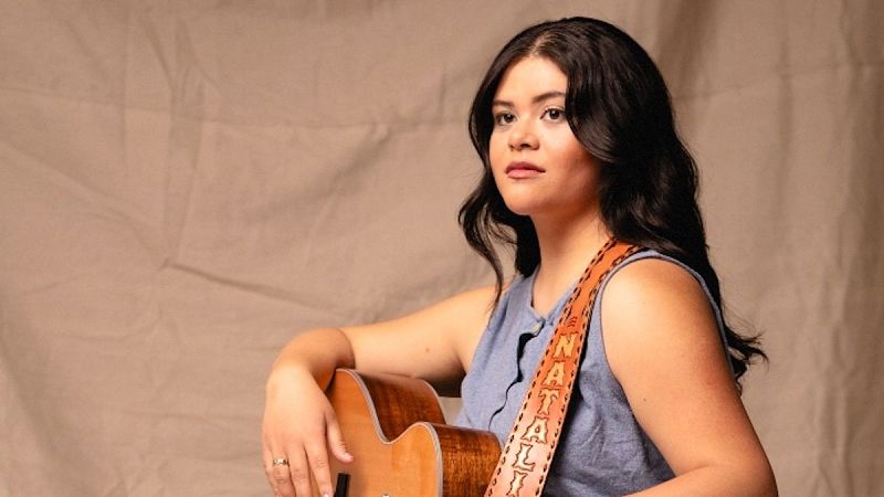 Sin rodeos  - Natalie del Carmen reinventa a The Shins con los sonidos más tradicionales - 07/07/26 - Escuchar ahora