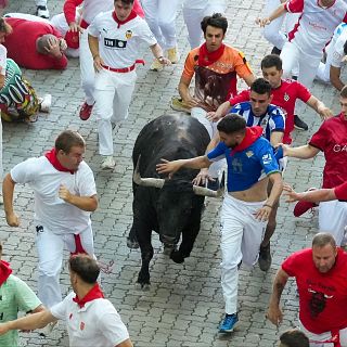 AUDIO | Los toros de Fuente Ymbro ofrecen un primer encierro de Sanfermines explosivo y limpio