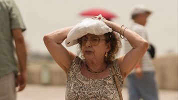 Doctora N�ria Gir�: "Un cop de calor �s tan greu com un infart"