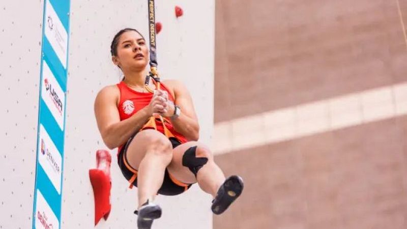 Más altas, más rápidas, más fuertes - Leslie Romero, escaladora - 08/07/26 - Escuchar ahora