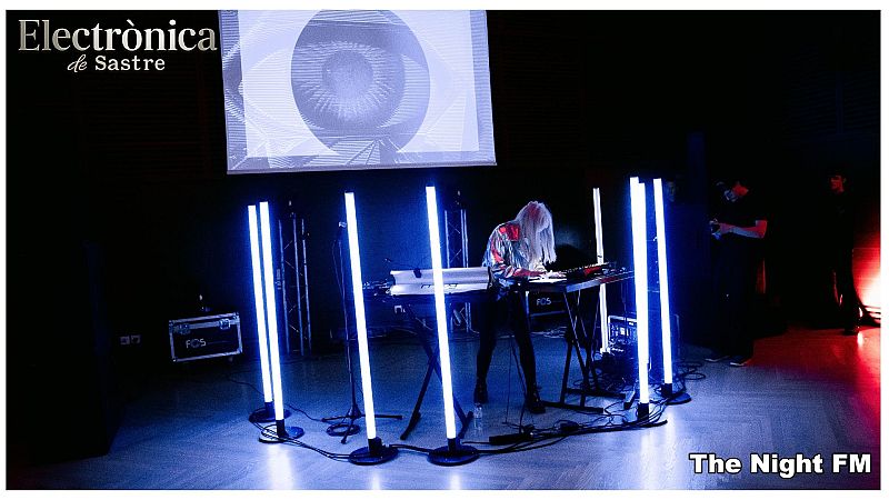 Electrònica De Sastre - Artistes Convidats + Jj Funk + The Night FM - Electrònica de Sastre | Escoltar