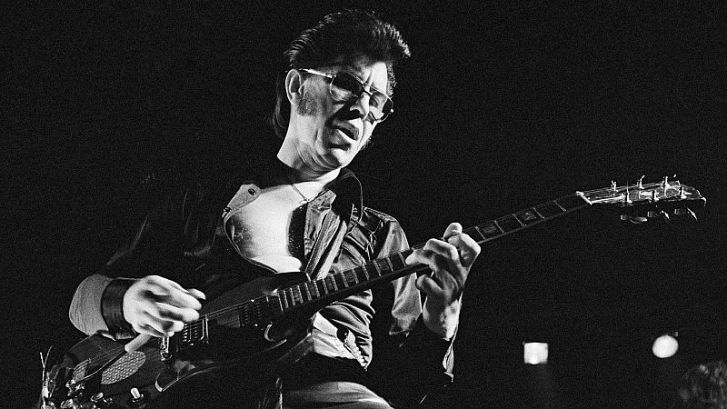 El sótano - Hit after Hit; por la senda de Link Wray - 09/07/26 - El sótano | Escuchar