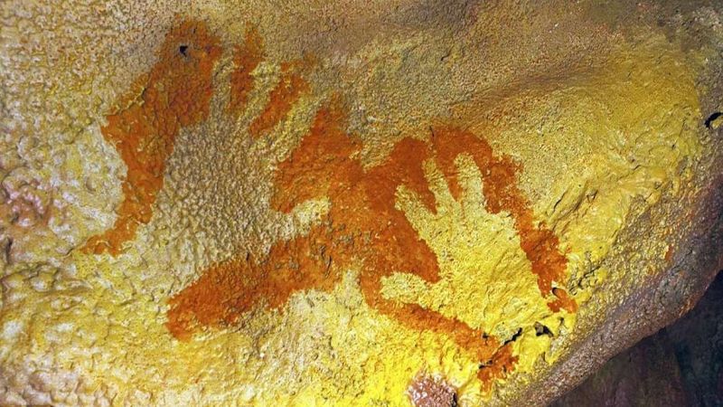 Descubren ADN humano preservado miles de años en paredes de cuevas | Escuchar