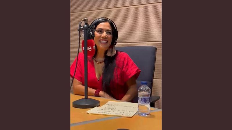 El Ojo Crítico - Lila Downs inicia una nueva etapa con “Cambias mi mundo” - Escuchar ahora