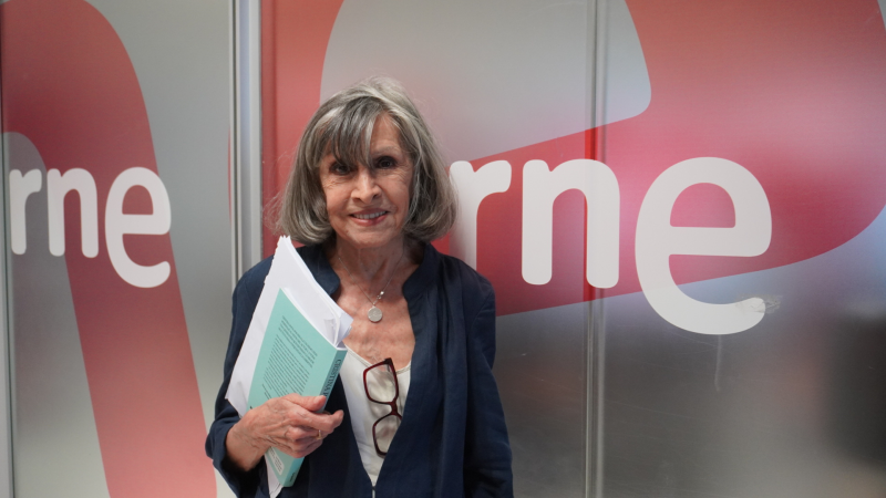 El ojo crítico - Cristina Rota: "La tarea del artista es sacarle brillo a la palabra" - 11/07/26 - El ojo crítico | Escuchar