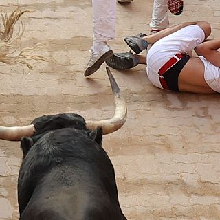 AUDIO | Peligroso último encierro de los Sanfermines con la dura pisada de los Jandilla