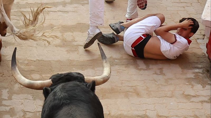 AUDIO | Peligroso último encierro de los Sanfermines con la dura pisada de los Jandilla - Sanfermines en RNE | Escuchar