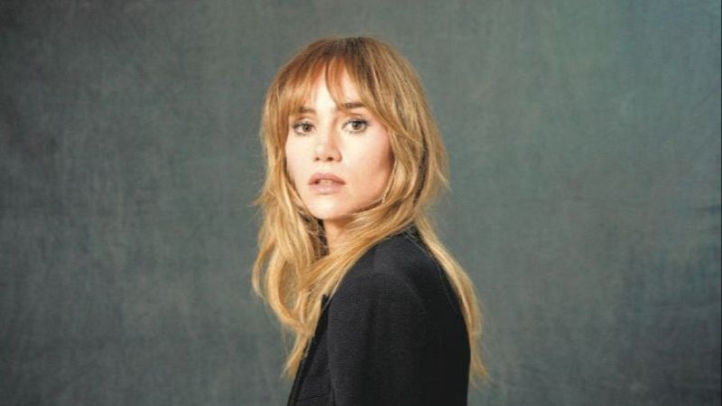 180 grados - Suki Waterhouse, en Loveland - 14/07/26 - 180 grados | Escuchar