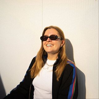 Las huellas de Lydia Kitto