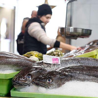 Las virtudes de comer pescado para nuestra salud - Españoles en la mar | Escuchar