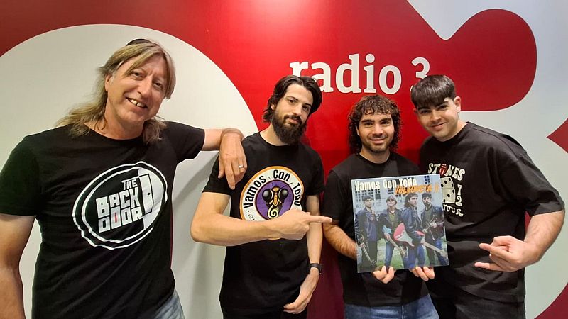 El Vuelo del Fénix - Lunage y entrevista Vamos con Todo antes de ZZ Top - 15/07/26 - El vuelo del Fénix | Escuchar