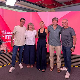 'Tres de m�s': Kira Mir�, Salva Reina y Mar Olid