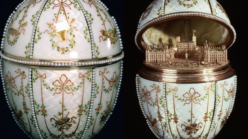 Poca Broma - Calendario gandul, cine de verano y huevos Fabergé - Poca broma | Escuchar