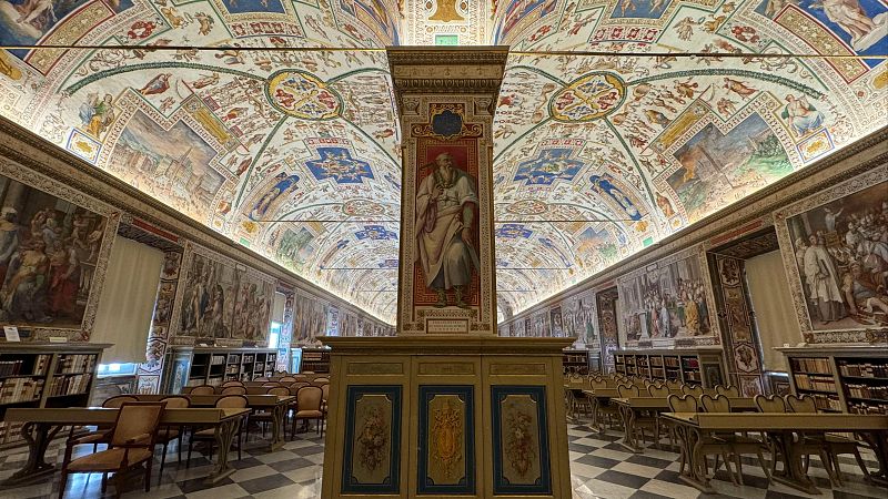 Europa Abierta - El Vaticano protege la historia europea con la digitalización - Escuchar ahora