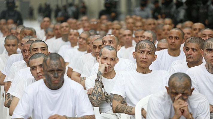 Hora América - El Salvador de Bukele, seguridad a costa de derechos  - 16/07/2026 - Hora América | Escuchar