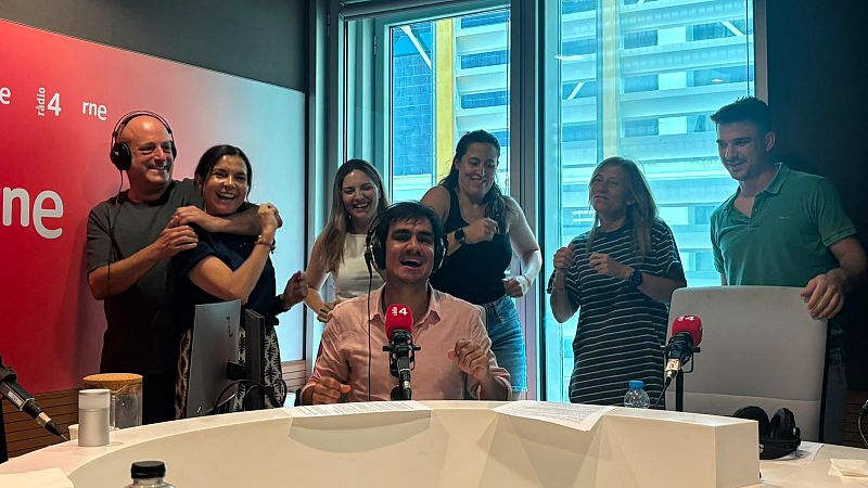 El mat� de R�dio 4 - Lo Pau de Ponts estrena en exclusiva la seva can�� de l'estiu 'Joana' - El mat� de R�dio 4 | Escoltar