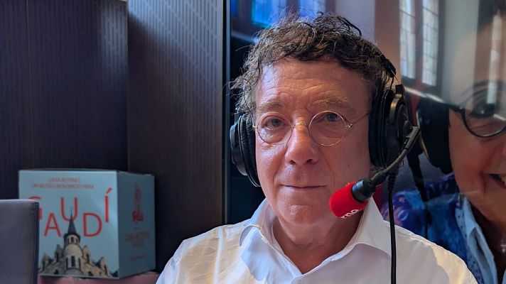 Juan Carlos Mestre: "El lenguaje de la delicadeza humana, que no otra cosa, es la poes�a"