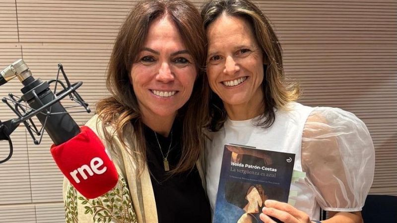 Libros de arena - Isolda Patrón-Costas y 'La vergüenza es azul' - Escuchar ahora
